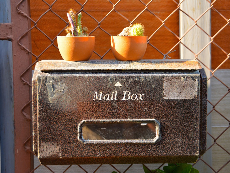 Old Mail Box